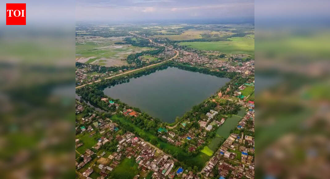 Sivasagar implements one-way traffic system around Borpukhuri to manage congestion