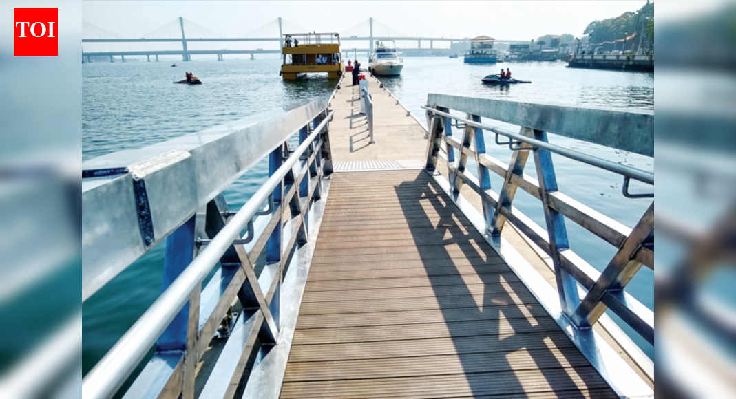 Govt to probe illegal yacht use of Panaji floating jetty