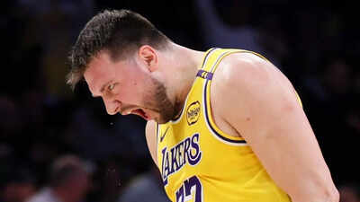 Is Luka Doncic playing tonight vs the Memphis Grizzlies? Latest update on the Los Angeles Lakers star's injury report (January 4, 2026)