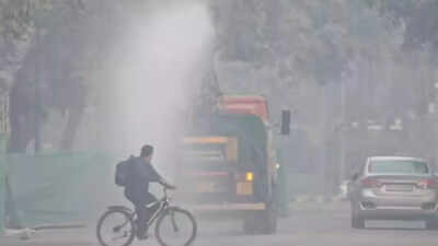 Delhi air pollution: City remains in ‘poor’ category as AQI hits 262, fog disrupts flights