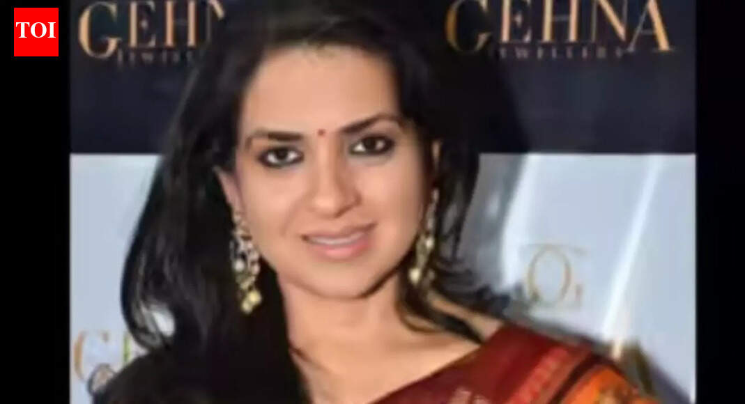 'They are here for regressive thoughts': Shiv Sena's Shaina NC slams Aaditya Thackeray