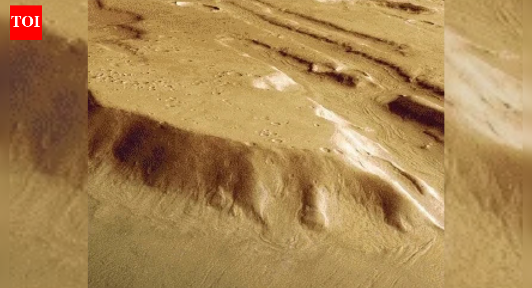 Fresh images of Mars show signs of relatively recent ice age