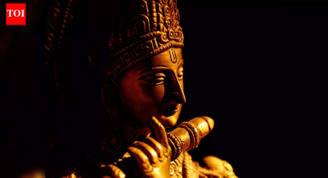 Expert tips on how to clean gold, silver, metal idols for that lasting shine