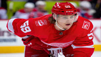 Tyler Bertuzzi’s hat trick in overtime leads Chicago Blackhawks to 3-2 win over Vegas Golden Knights