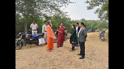 Disaster recovery specialist Rita Missal calls for livelihood master plan for sea-erosion-hit village in Kendrapada