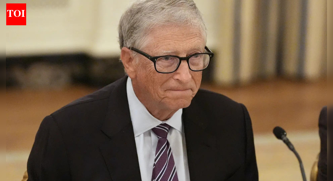 Microsoft engineer, who has been with the company for 30 years, shares what happened when irate customers wanted to speak to Bill Gates