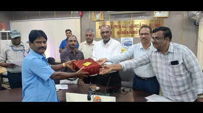 TNSTC conductors felicitated for promoting cashless transactions