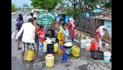 Burmamines slum dwellers rue contaminated water supply