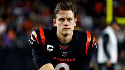 Viral video shows Joe Burrow weirdly fixing his hair after Bengals’ loss to Browns