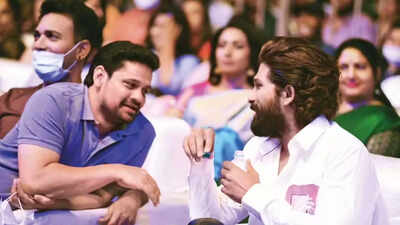 ‘The same Allu Arjun, 20 years later, wore a saree and people clapped in theatres’: Producer Bunny Vasu gets emotional about ‘Pushpa’ star