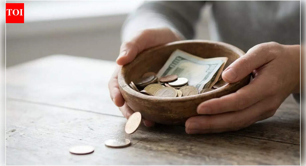 Zodiac signs that attract money slowly