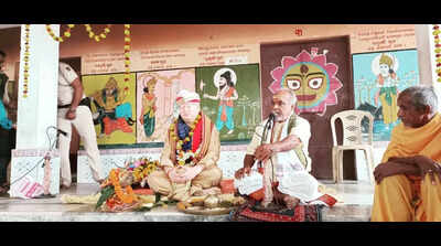 Jagatsinghpur collector crowned king for a day