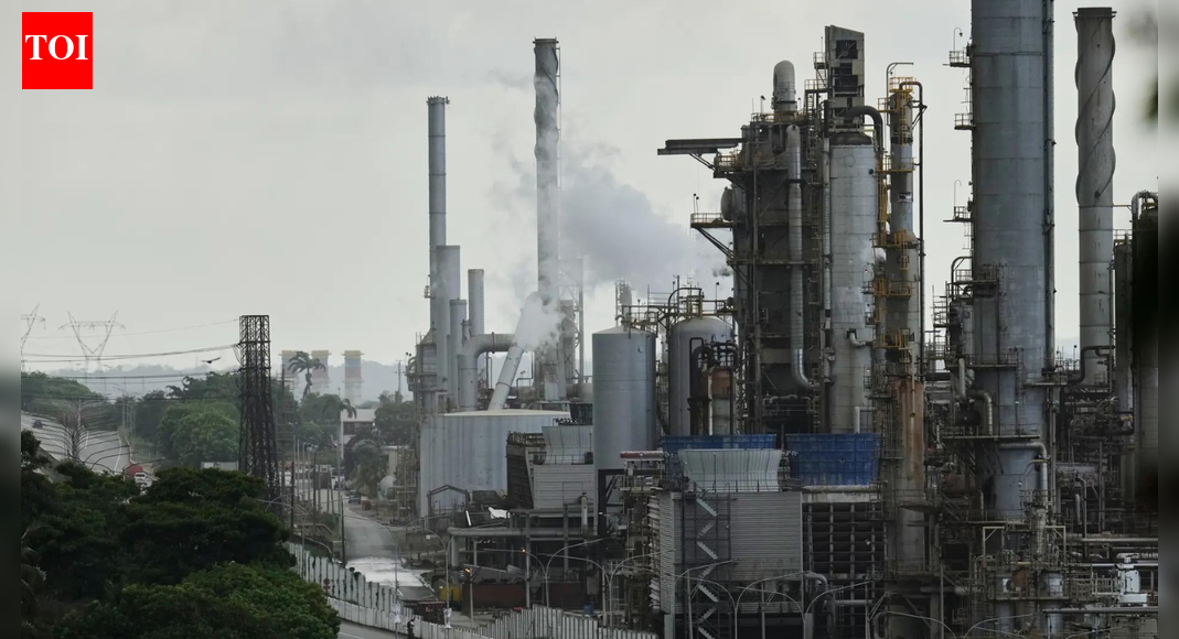 Venezuela oil exports: Asia-bound shipments stalled for fifth day amid US embargo