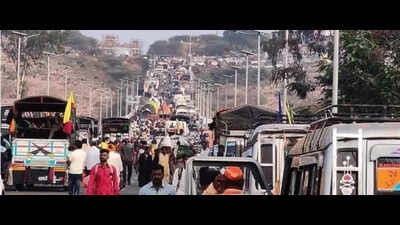 Lakhs of devotees throng Savadatti Yallamma fair