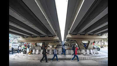 Lack of barriers claimed life of biker who fell off flyover