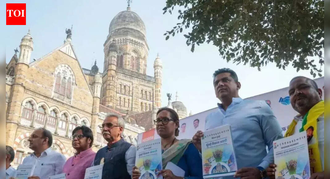 Footpath release: Congress manifesto stresses health, public transport in Mumbai | Mumbai News