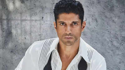 Did you know Farhan Akhtar won a National Award at the age of 27? Guess the film that collected approx Rs. 39.40 crore in 2001
