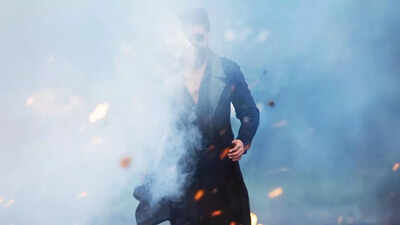  Yash's look hints at a raw transformation, teaser to be unveiled on the actor's birthday