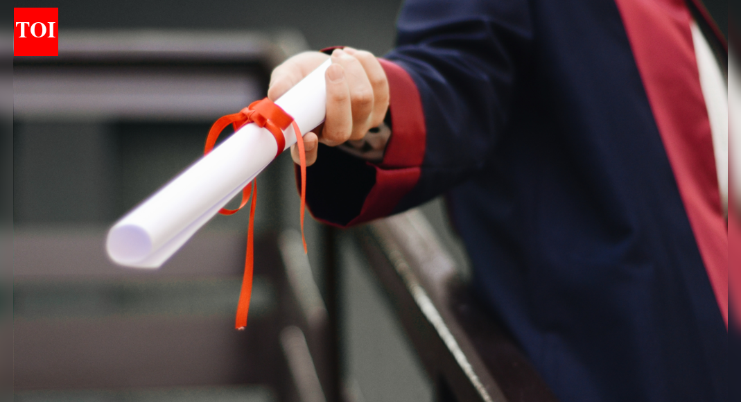 Are traditional college-to-office career paths failing? Here’s what the Randstad CEO says