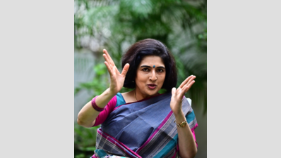 Srinidhi Chidambaram: 50 Years of Bharatanatyam, Unconventional Teaching, and Artistic Evolution