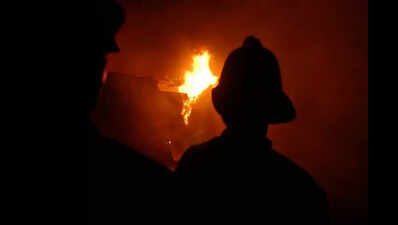NCP candidate’s campaign office set ablaze in Sambhajinagar; party workers escape unhurt