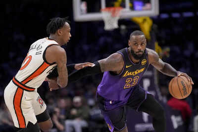 Is LeBron James playing tonight vs the San Antonio Spurs? Latest update on the Los Angeles Lakers star's injury report (January 7, 2026)