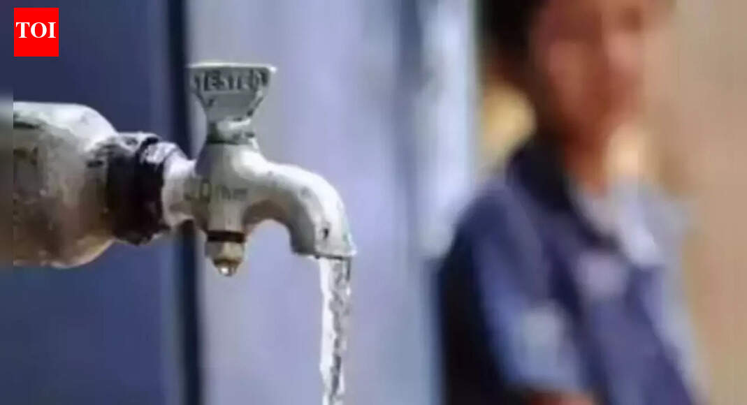 10 take ill after drinking water from leaking pipeline in Saoner village