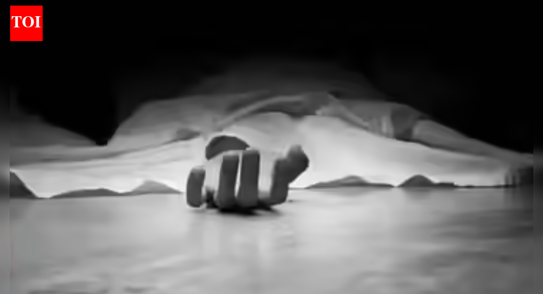 Mumbai: 58-year-old pedestrian dies after being hit by private bus door in Dahisar