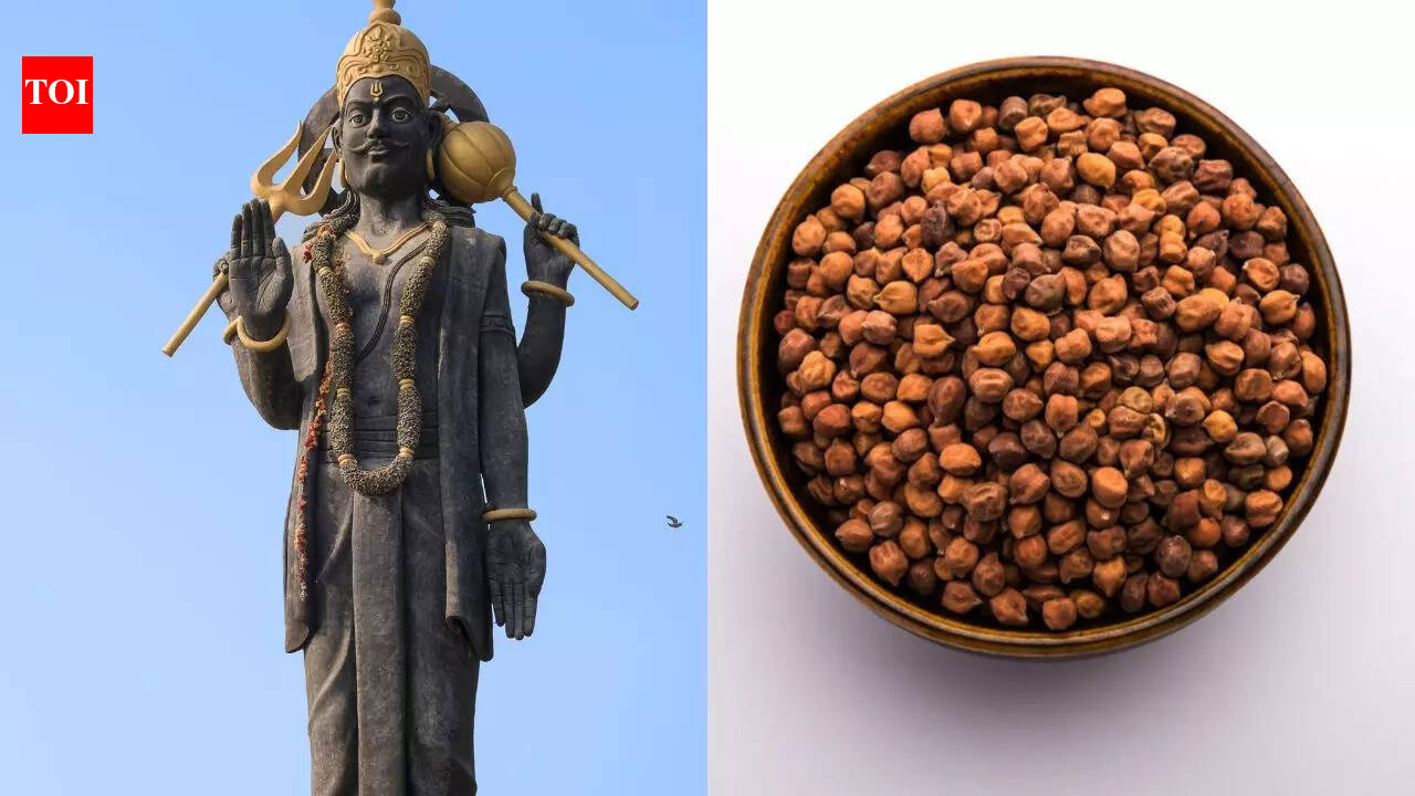 Can consuming Kala Chana help you seek Lord Shani dev’s blessings?
