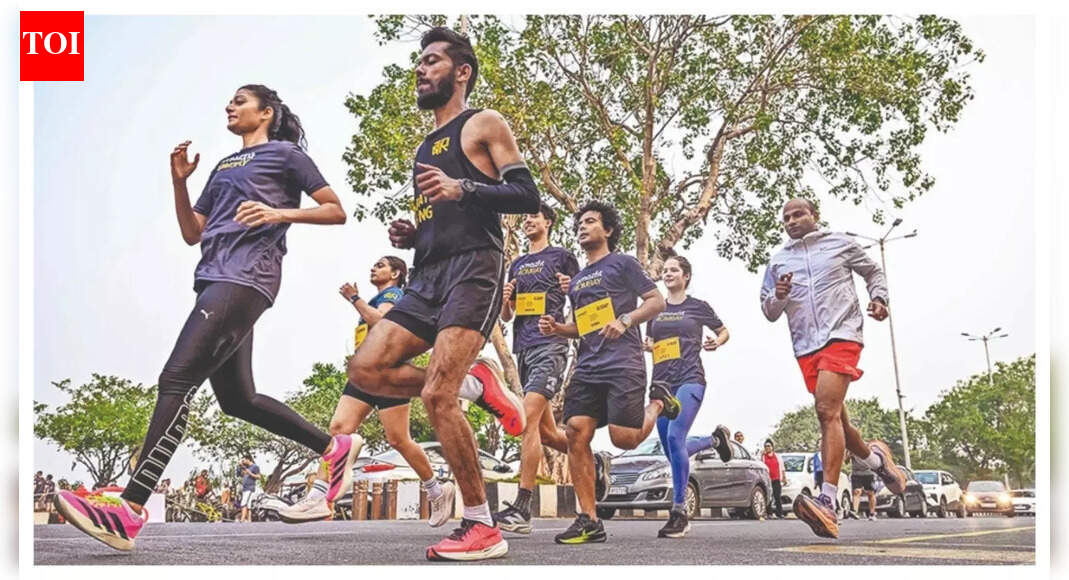 A CITY IN TRAINING - Runners step up for the upcoming Mumbai marathon