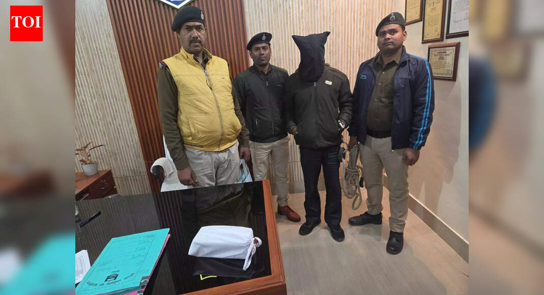 Man held for assaulting wife, possessing illegal weapon in West Champaran