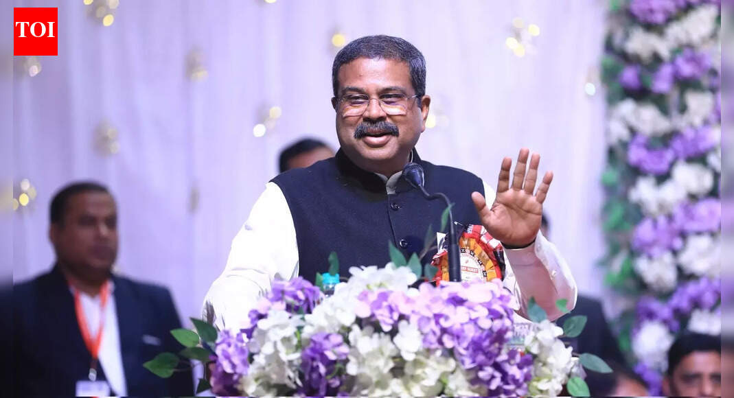 Centre committed to state’s edu sector growth: Pradhan