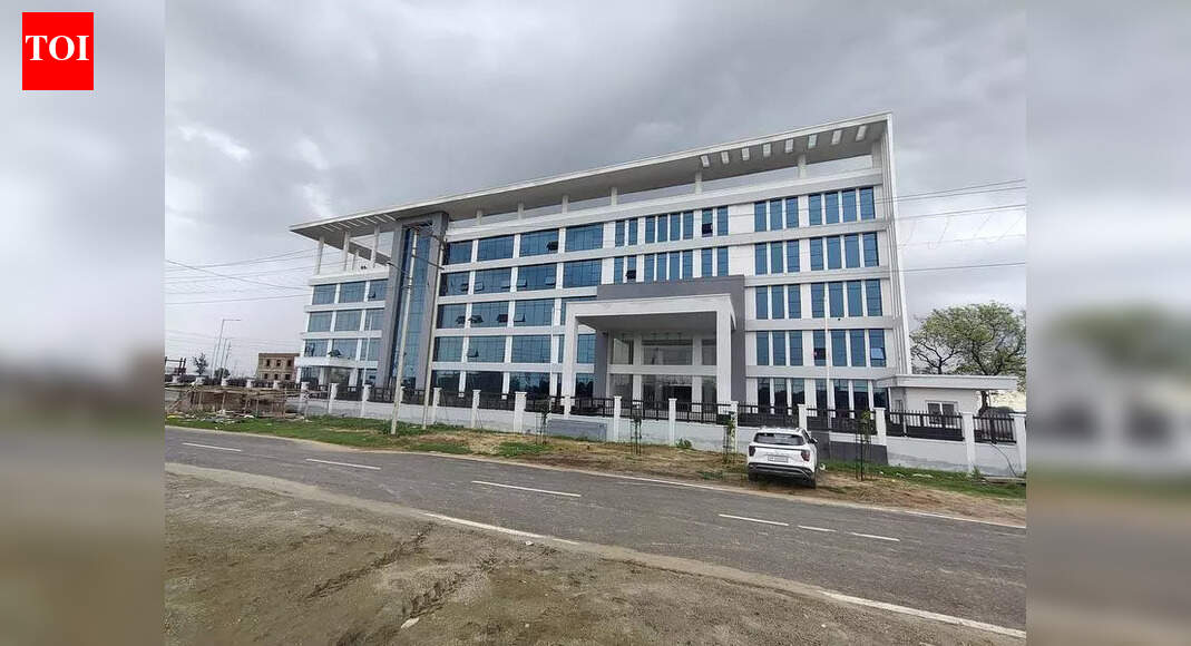 Labs not ready, med device park deadline pushed to '27