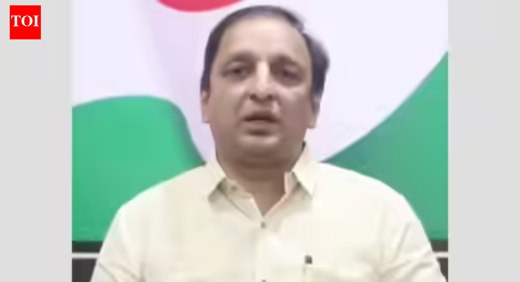 Congress: Will move court for their disqualification