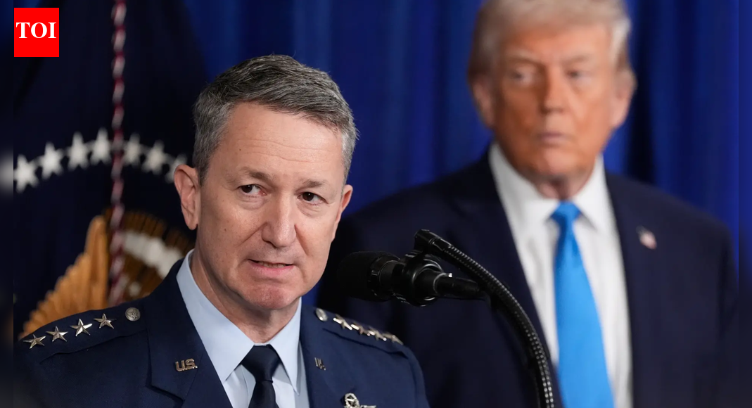 Senate pushes back on Trump's military threats against Venezuela with war powers vote