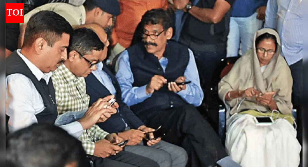 ED vs Mamata: On rewind mode, Didi dons street-fighter image; third time she took to streets in 10 yrs