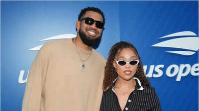 “Now that’s real love” - Fans react to Karl-Anthony Towns and Jordyn Woods’ heartfelt custom engagement trading cards