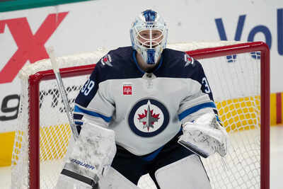 Laurent Brossoit traded as Chicago Blackhawks complete four-player deal with San Jose Sharks