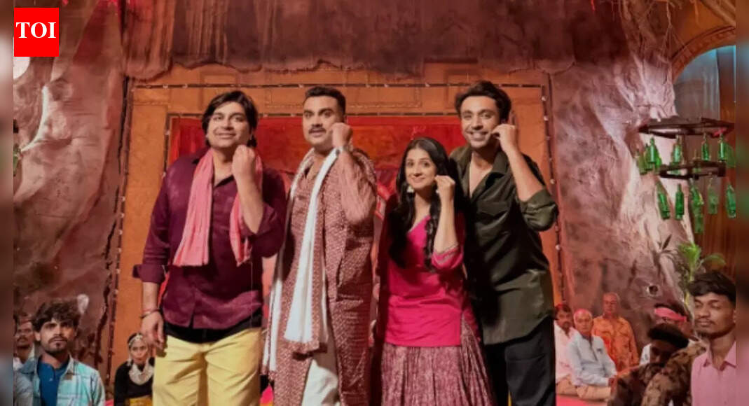 Jignesh Kaviraj Barot's new song 'Baby Bewafa' from 'Lagan Lagi Re' is an instant hit; Singer shares picture