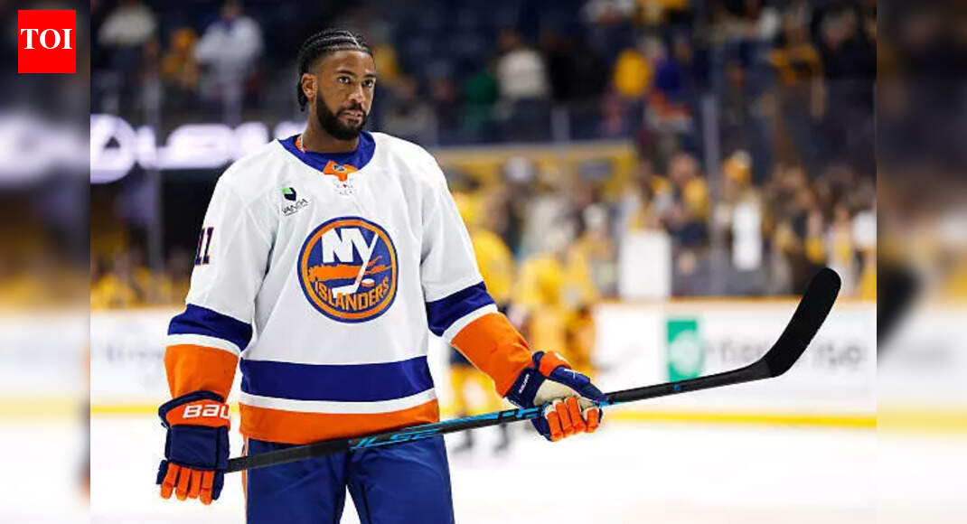 Anthony Duclair's net worth: Details on his NHL contracts, career earnings, and endorsements