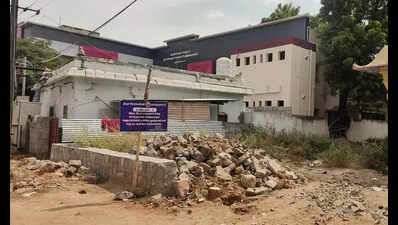 Parents of Srirangam corpn school demand playground
