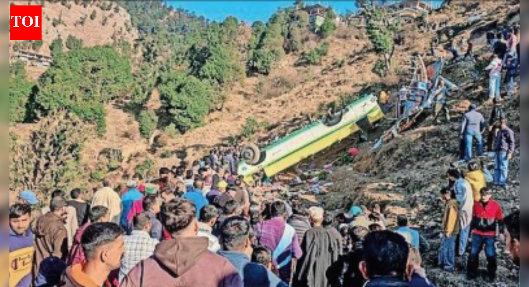 14 killed as bus plunges into 500m-deep Himachal gorge