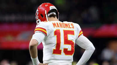 Chiefs star Patrick Mahomes sees historic drop in jersey sales after a disappointing 2025 NFL campaign