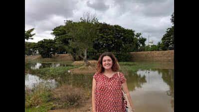 This American woman can speak Kannada almost like a local