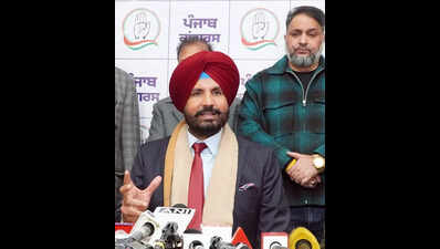 Warring condemns AAP hooliganism against Khaira, Pargat