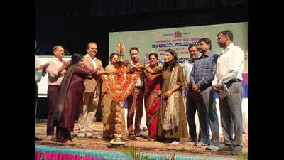 Revenue officials trained on amendments to Karnataka Land Revenue Act in Hassan