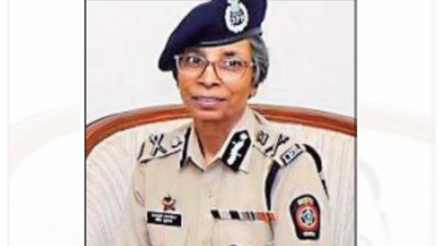 Fadnavis arrest 'plot': Maharashtra top cop pushed for case against ex-DGP