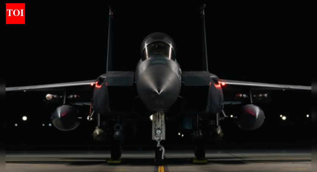 'Operation Hawkeye Strike': US carries out 'large-scale' airstrikes on Syria; targets ISIS