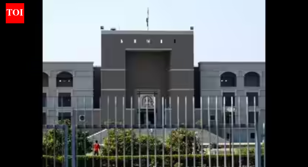 HC: Divorce decree can be enforced by family court