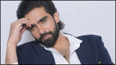 Amaal Mallik says 'drama bandh karo' as Tanya Mittal fans demand apology for his 'dog' remark